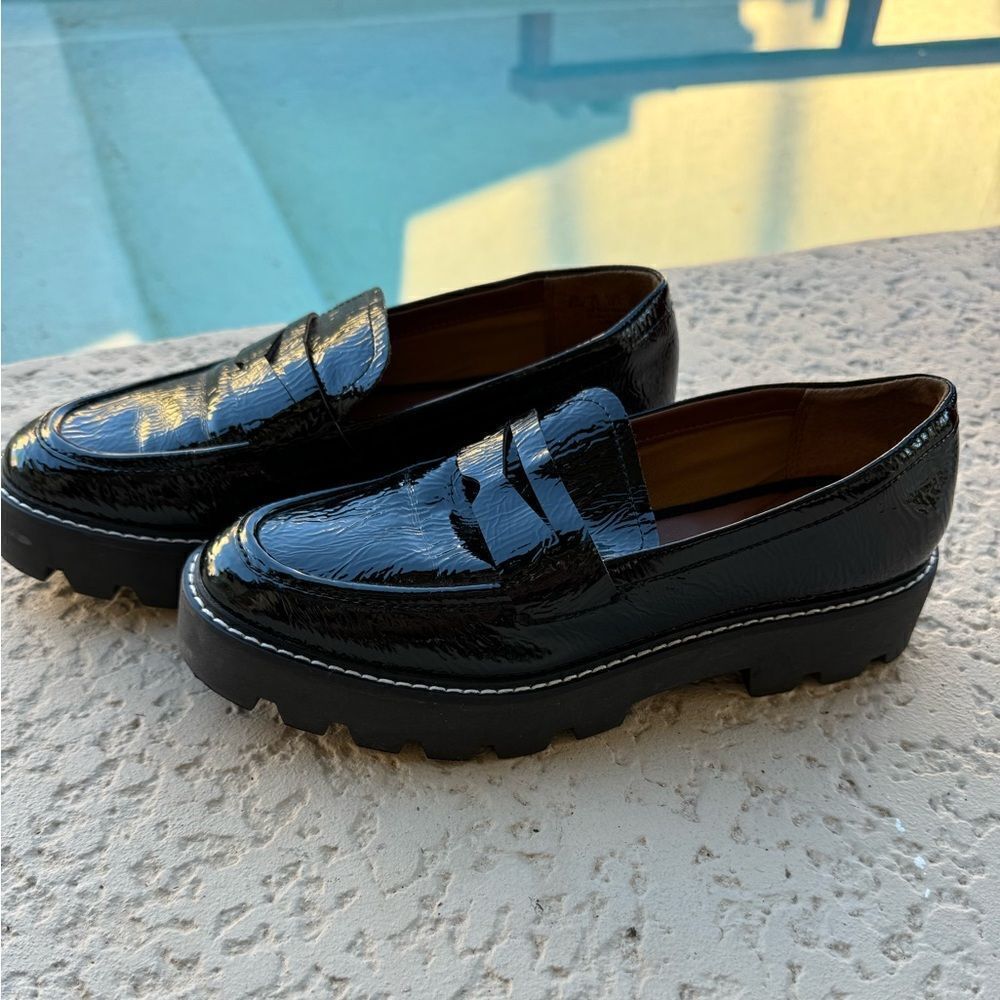 Franco Balin Lug Sole Penny Loafer
EUC SZ 8.5